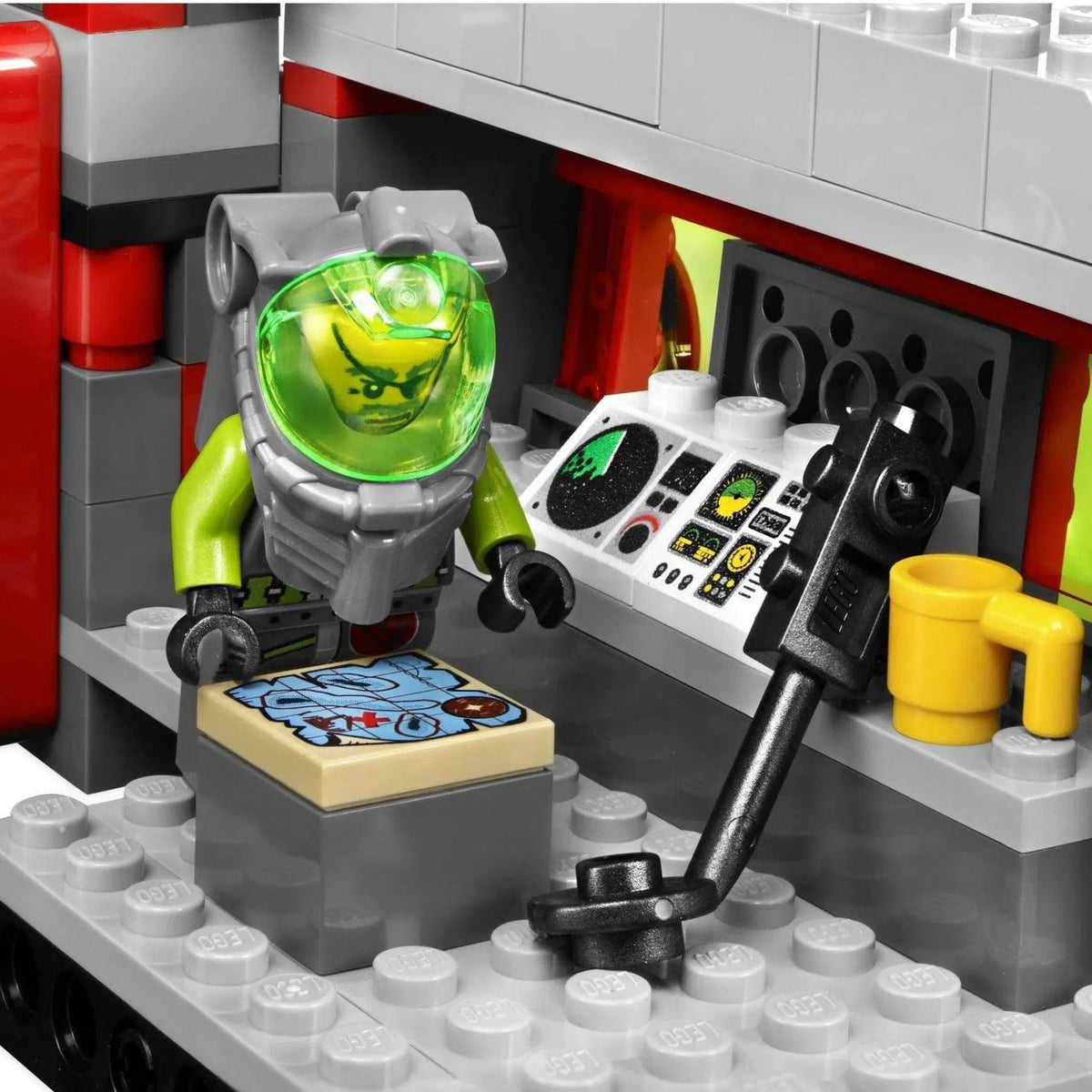LEGO [Atlantis] -  Atlantis Exploration HQ Building Set - Series (8077)